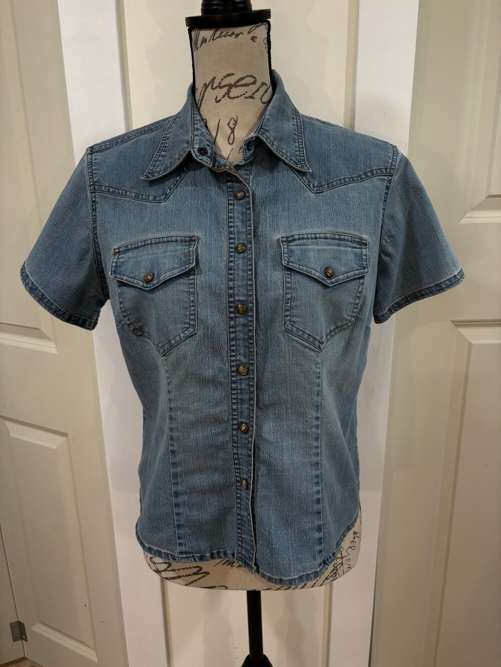 Vintage 90s Carolina Blues Stretch Blue Denim Western Shirt Size Small